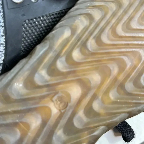 Indestructible Beyond Protection Black White Soft Steel Toe Mens Sneakers Sz 40 - Picture 13 of 13